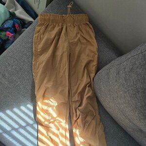 Khaki wind pant